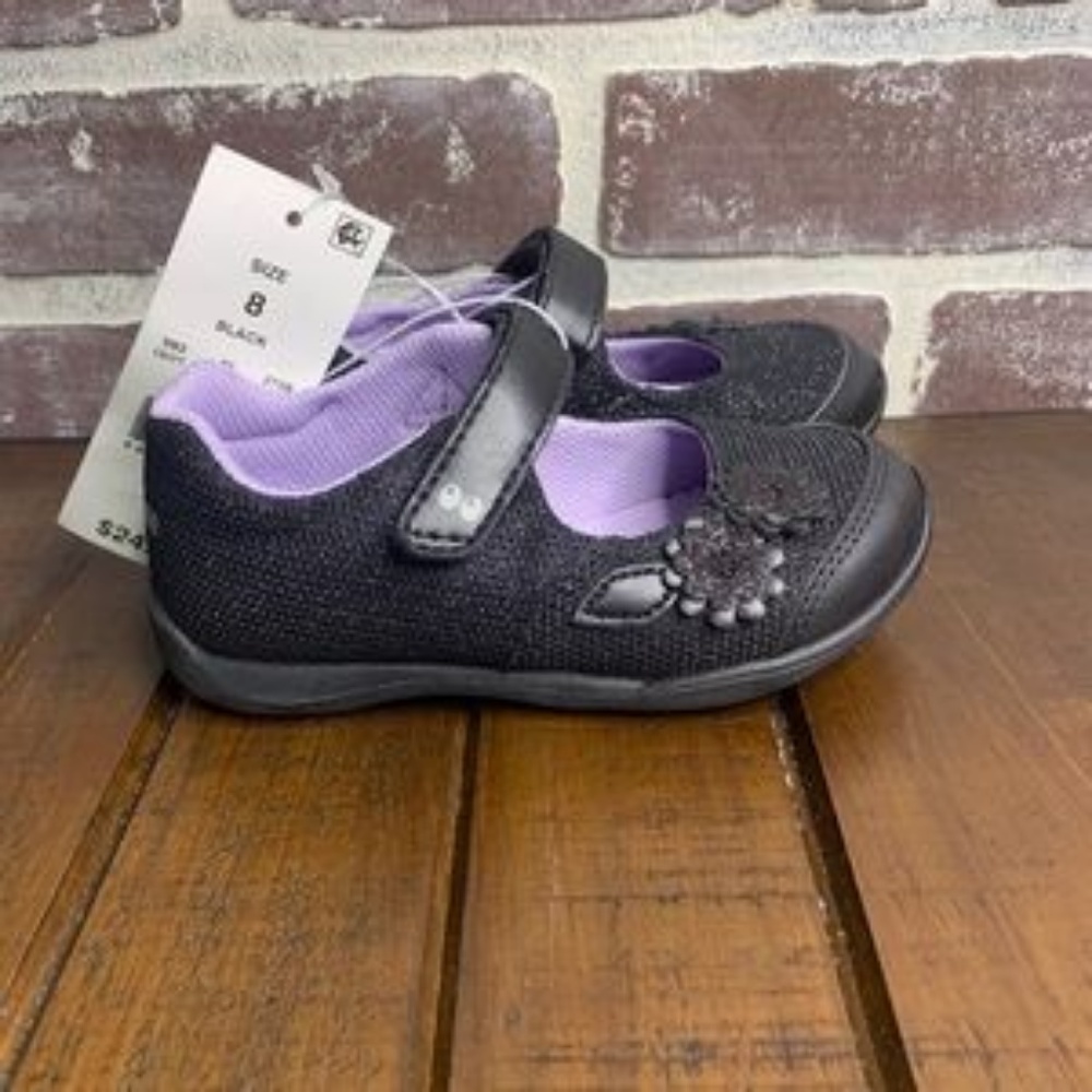 Mary Jane's Surprize by Stride Rite